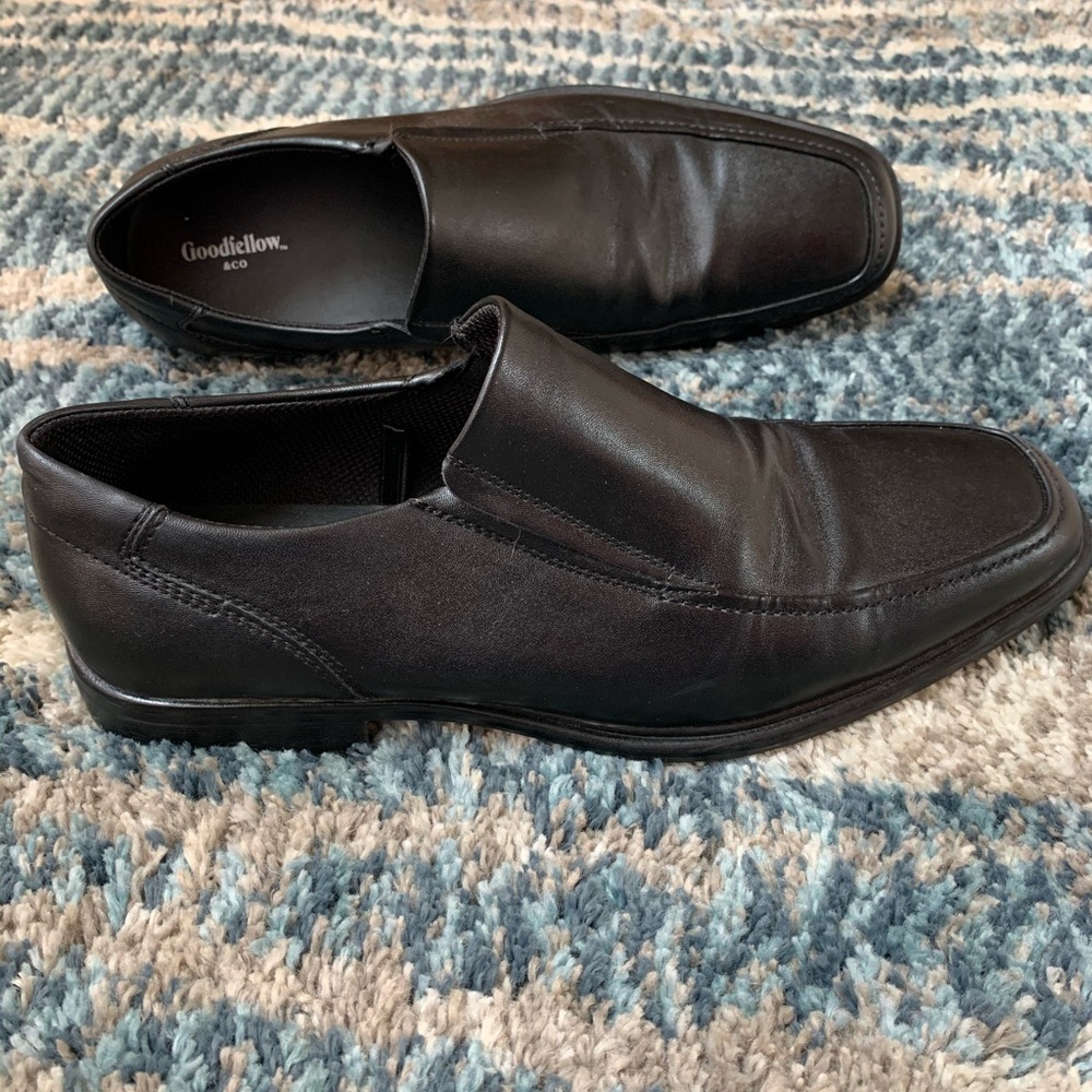 Good fellow Dress Shoes